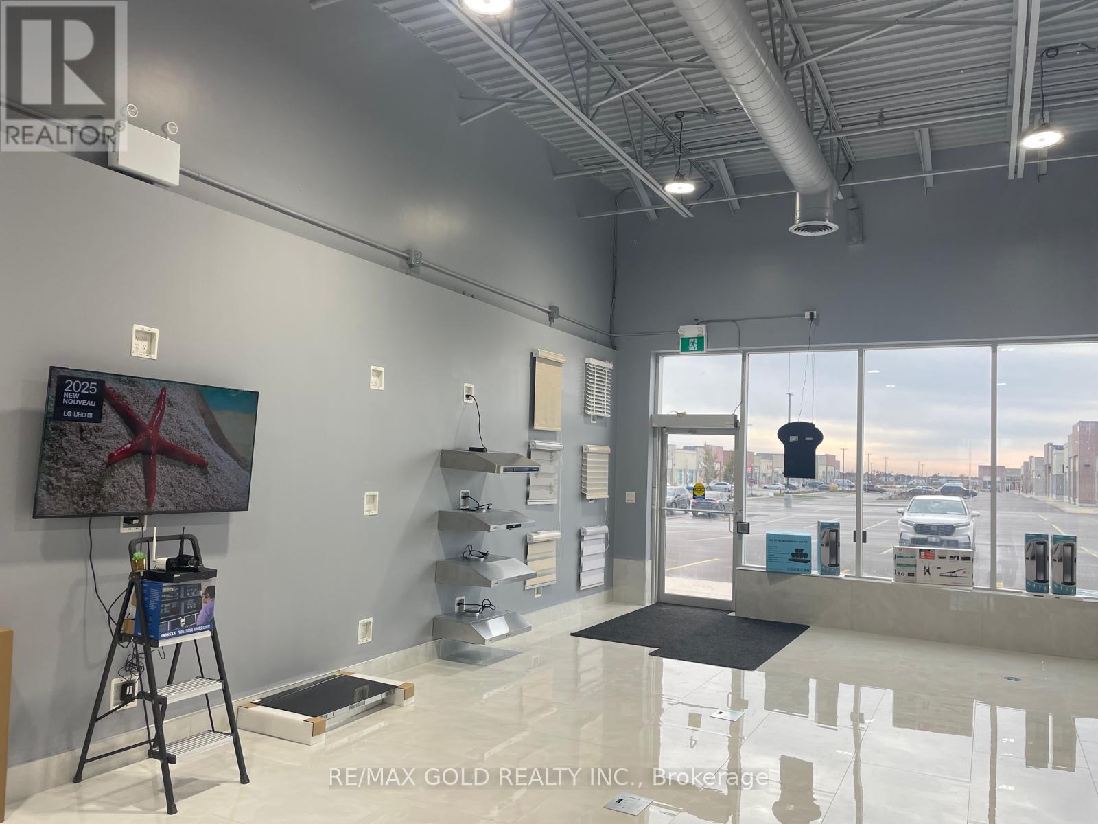 Unit 4 - 6101 Mayfield Road, Brampton, Ontario  L6P 4R9 - Photo 39 - W12546628