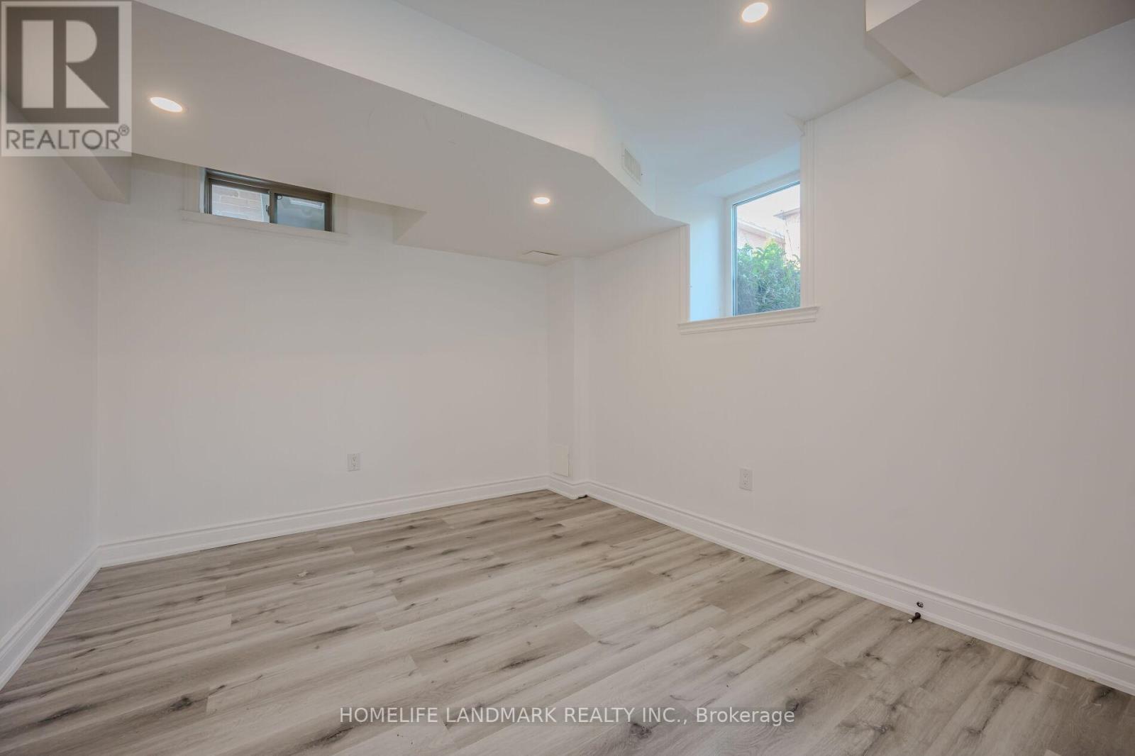 Bsmt - 3899 Arvona Place, Mississauga, Ontario  L5M 0Y5 - Photo 9 - W12546658