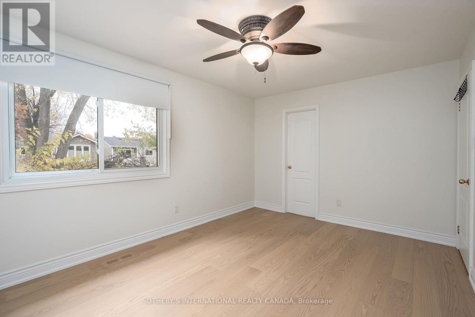 475 Sparling Crescent, Burlington, Ontario  L7L 5J3 - Photo 15 - W12546662