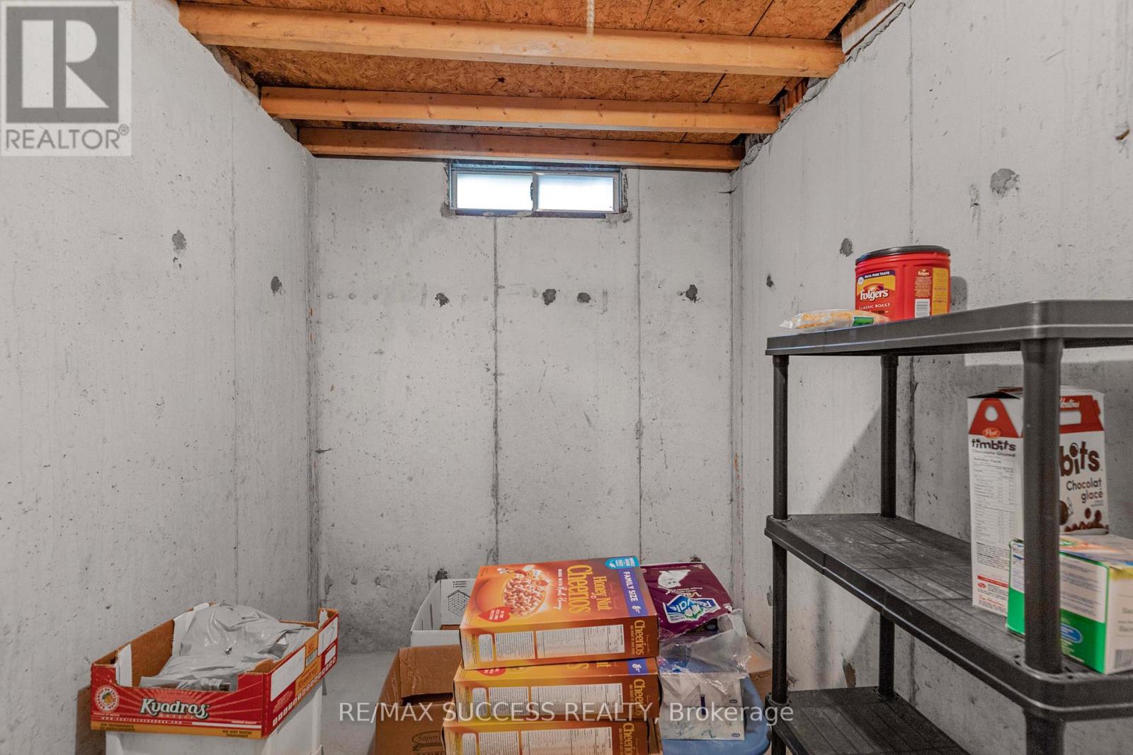 4631 Penhallow Road, Mississauga, Ontario  L5V 1E8 - Photo 39 - W12546688