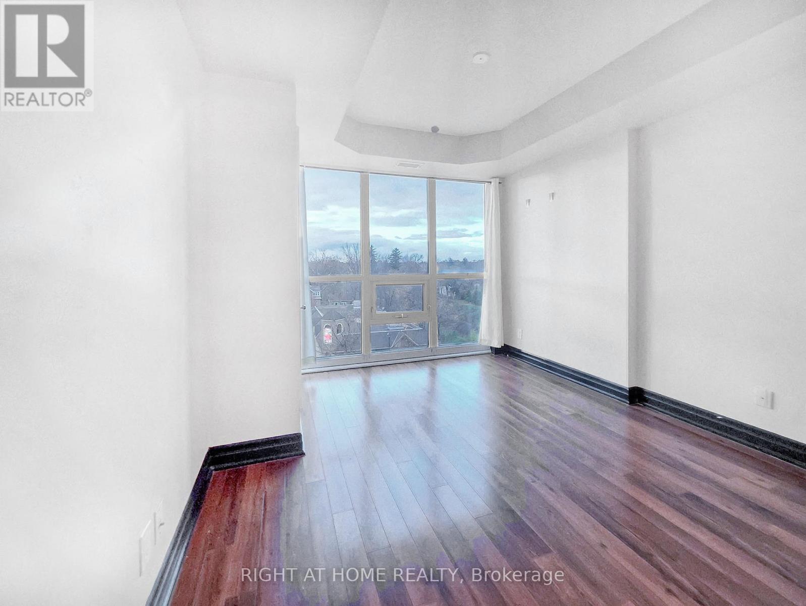 508 - 100 John Street, Brampton, Ontario  L6W 0A8 - Photo 8 - W12546720