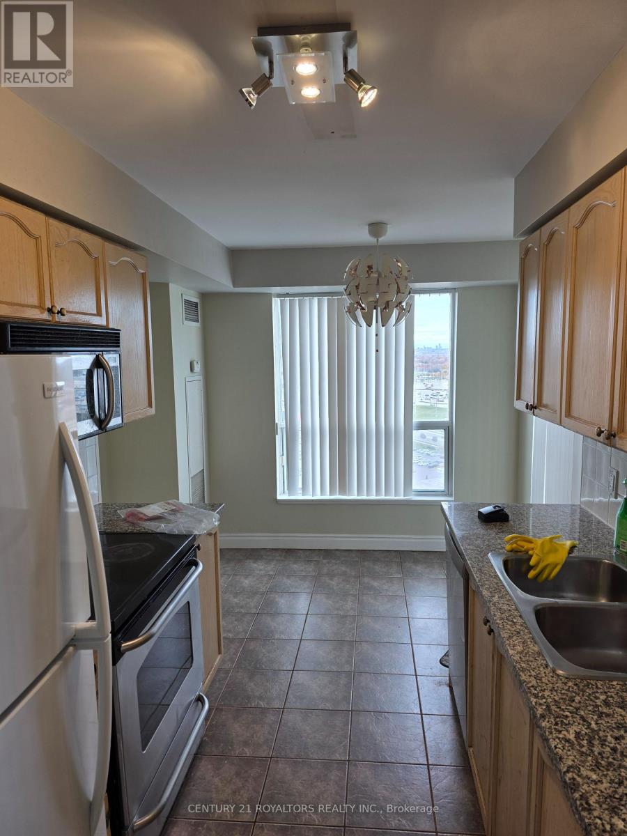 4889 Kimbermount Avenue, Mississauga, Ontario  L5M 7R9 - Photo 2 - W12546736