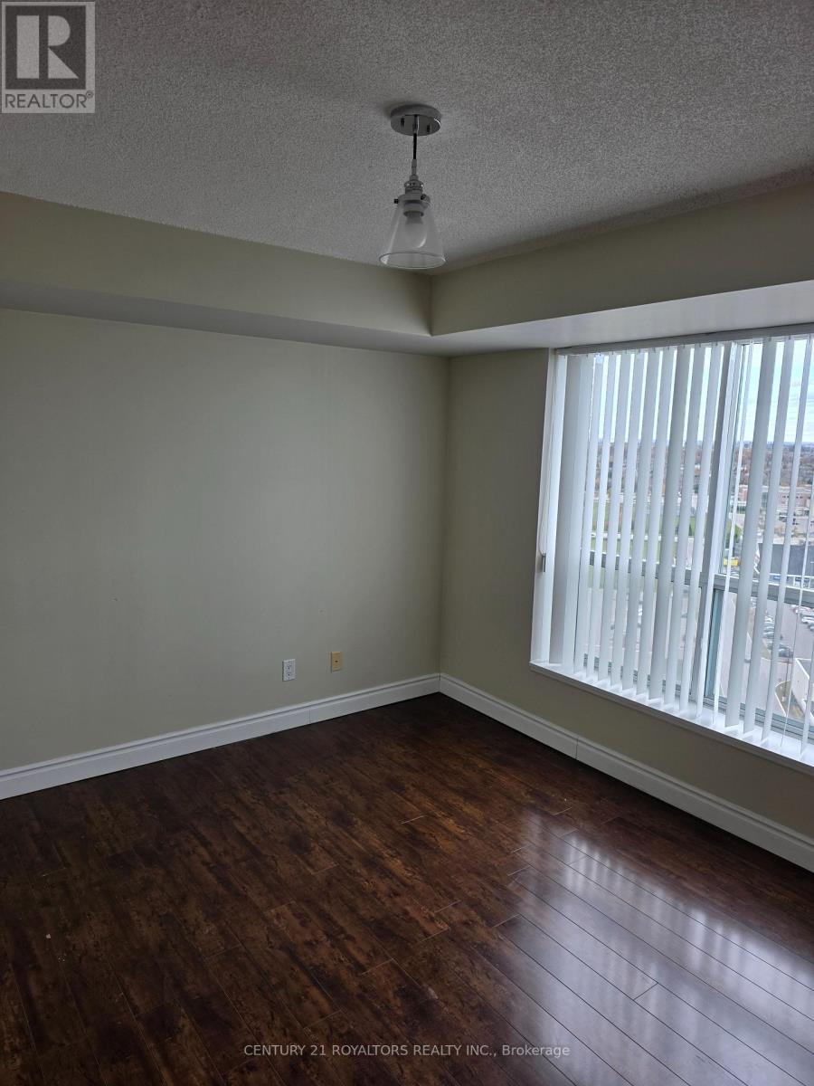 4889 Kimbermount Avenue, Mississauga, Ontario  L5M 7R9 - Photo 8 - W12546736