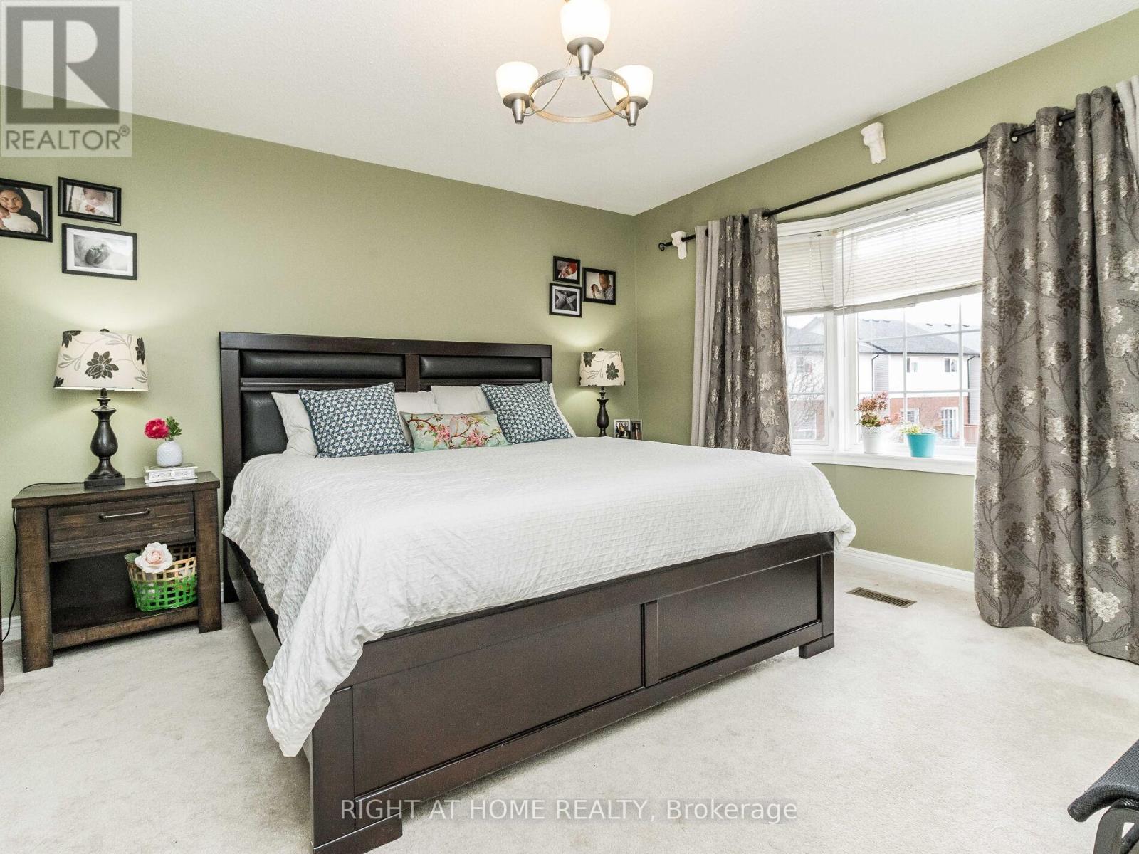 2229 Walker's Line, Burlington, Ontario  L7M 4X4 - Photo 17 - W12546748