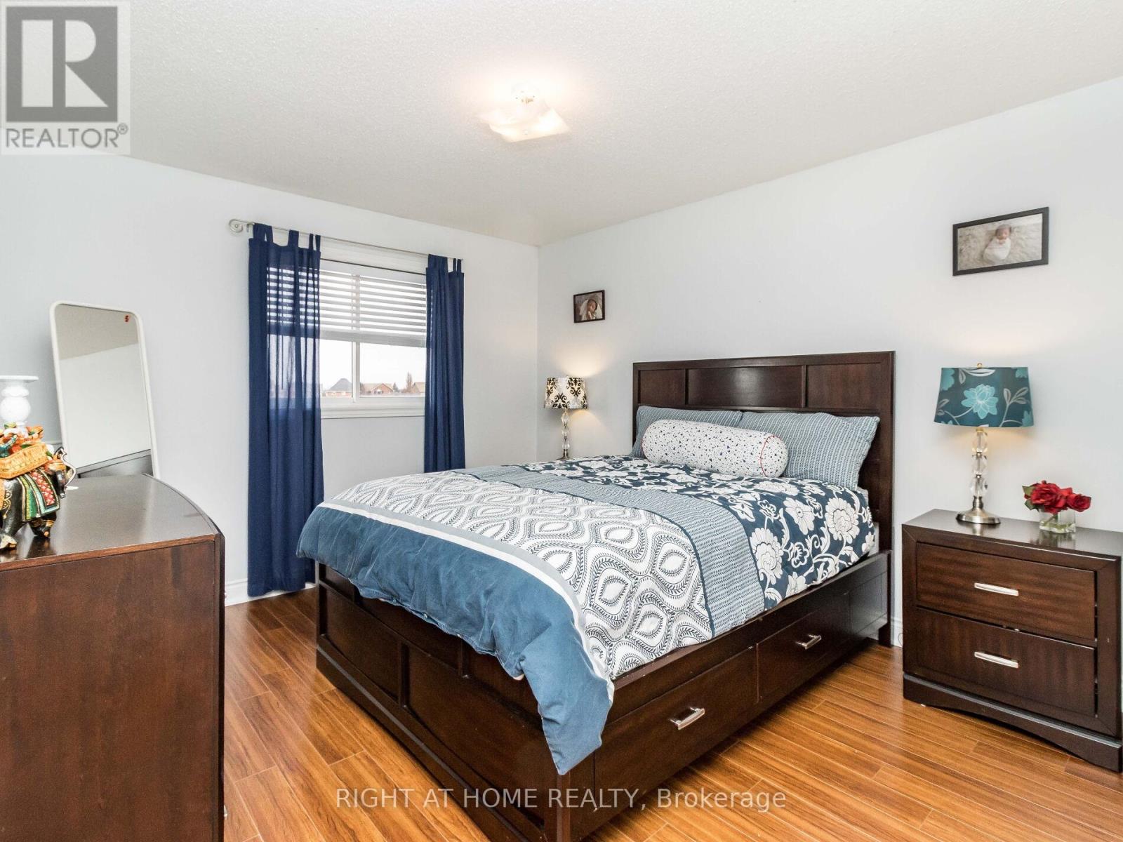 2229 Walker's Line, Burlington, Ontario  L7M 4X4 - Photo 24 - W12546748