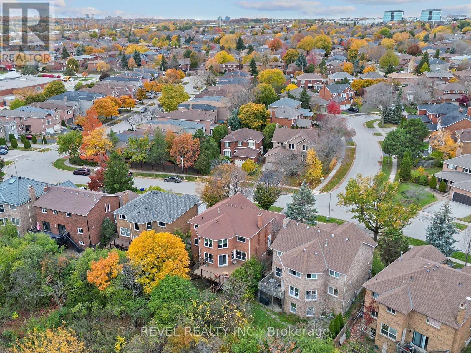 2824 Huntingdon Trail, Oakville, Ontario  L6J 6Y4 - Photo 48 - W12546752