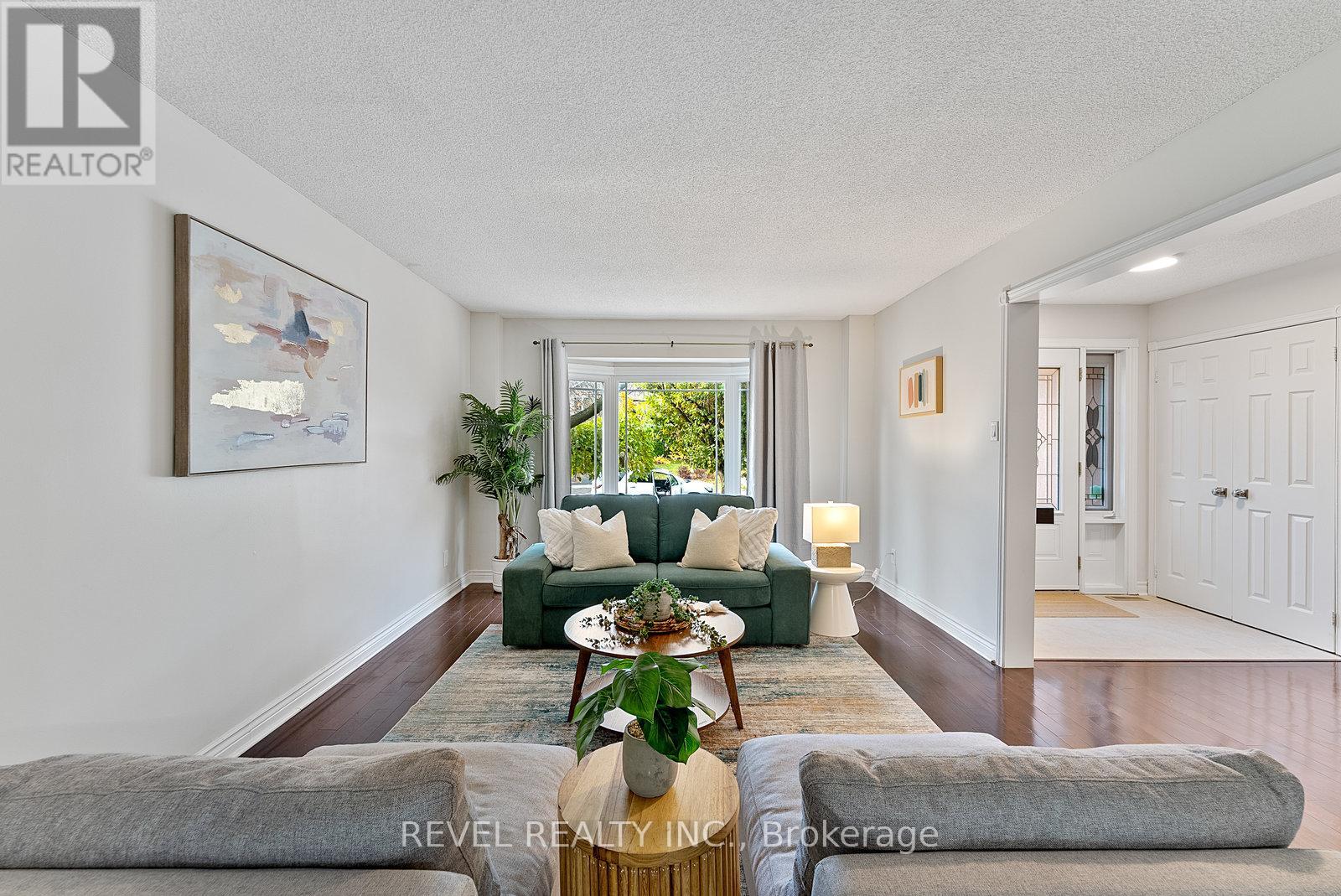 2824 Huntingdon Trail, Oakville, Ontario  L6J 6Y4 - Photo 7 - W12546752