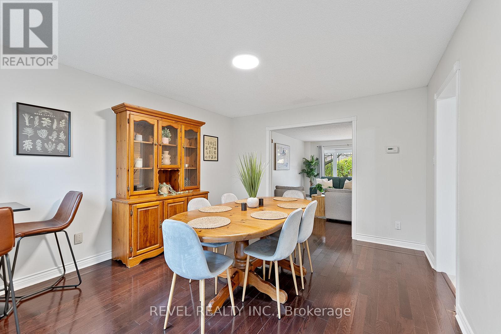 2824 Huntingdon Trail, Oakville, Ontario  L6J 6Y4 - Photo 9 - W12546752