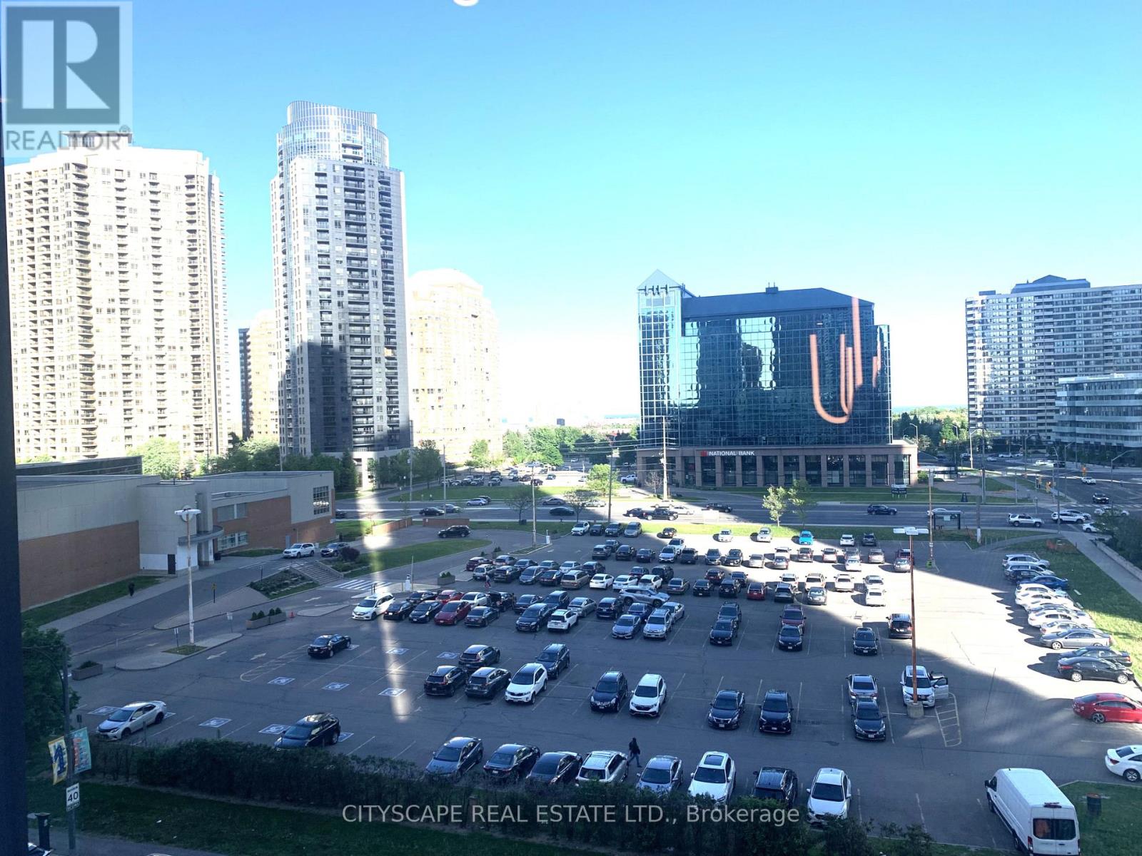 912 - 4065 Confederation Parkway, Mississauga, Ontario  L5B 0L4 - Photo 15 - W12546760