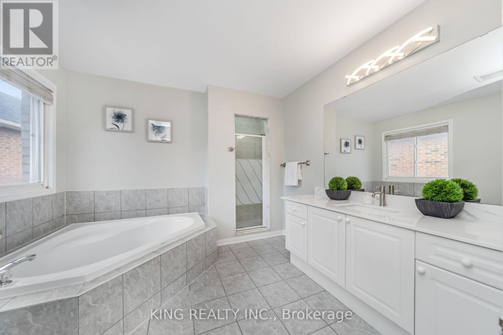 23 Himalaya Street, Brampton, Ontario  L6R 2L8 - Photo 25 - W12546782