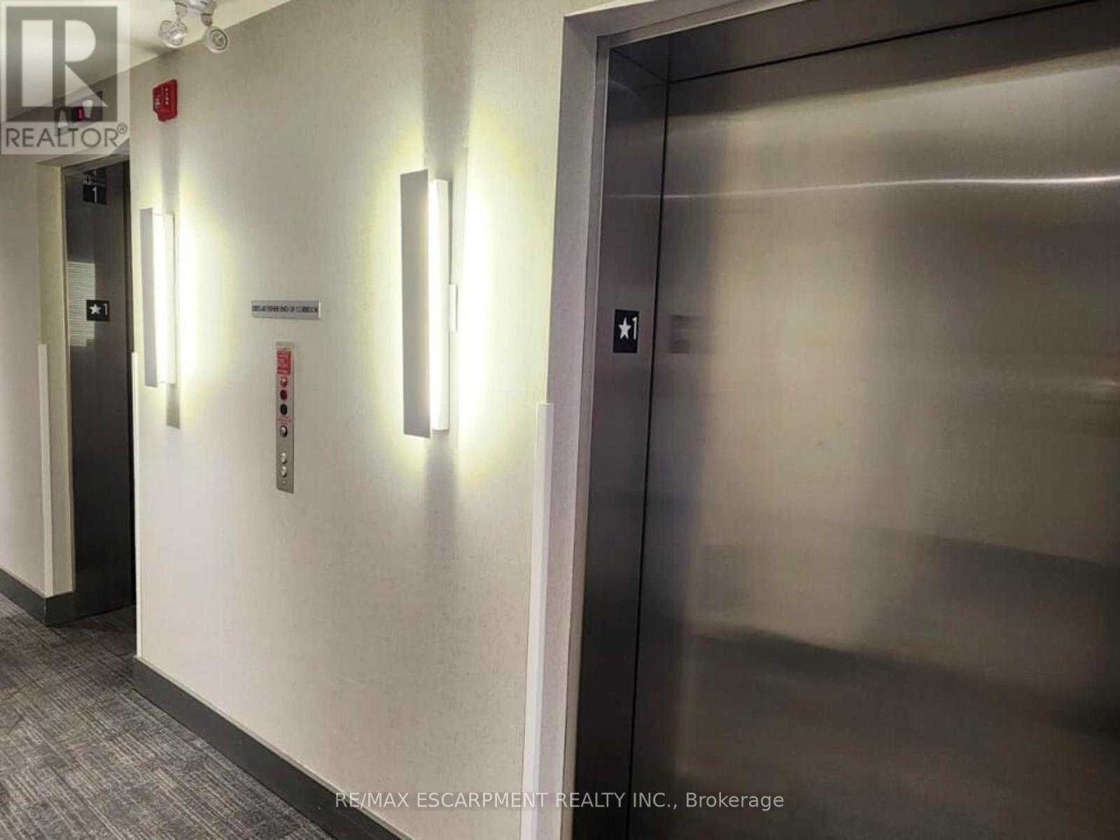 503 - 479 Charlton Avenue E, Hamilton, Ontario  L8N 0B4 - Photo 3 - X12546598