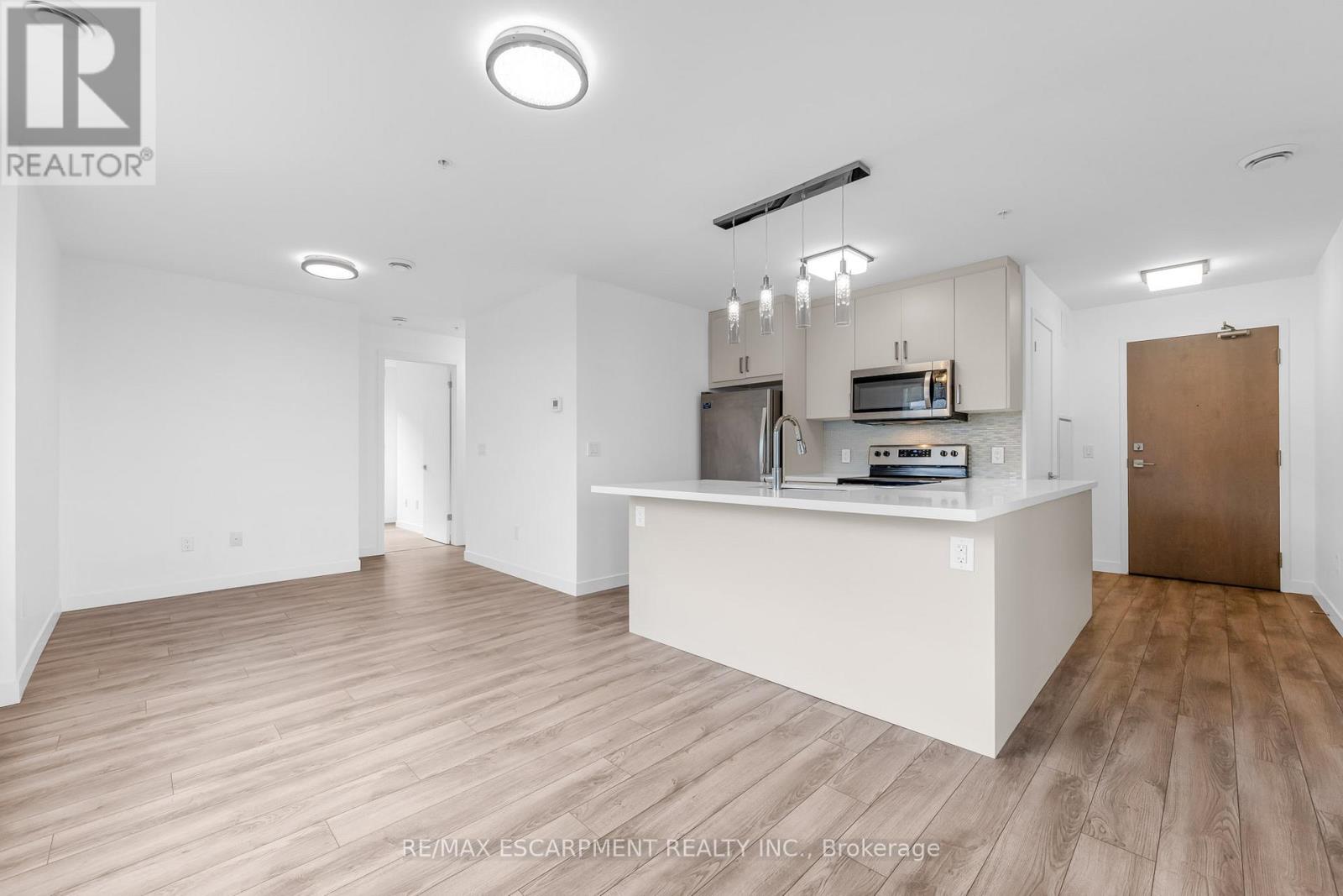 503 - 479 Charlton Avenue E, Hamilton, Ontario  L8N 0B4 - Photo 5 - X12546598