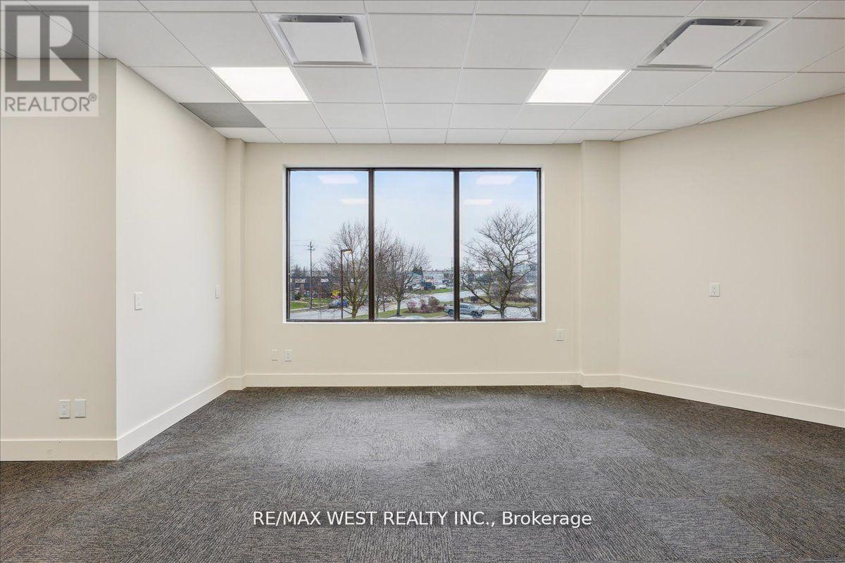 J202 - 155 Frobisher Drive, Waterloo, Ontario  N2V 2E1 - Photo 8 - X12546620