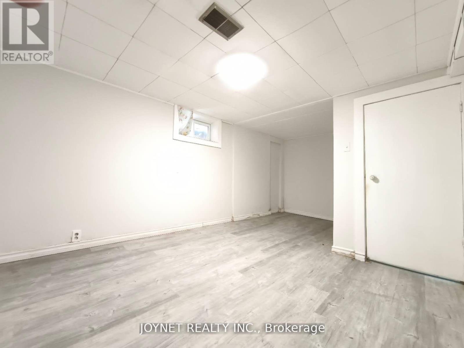 68 Barclay Street, Hamilton, Ontario  L8S 1P4 - Photo 20 - X12546644