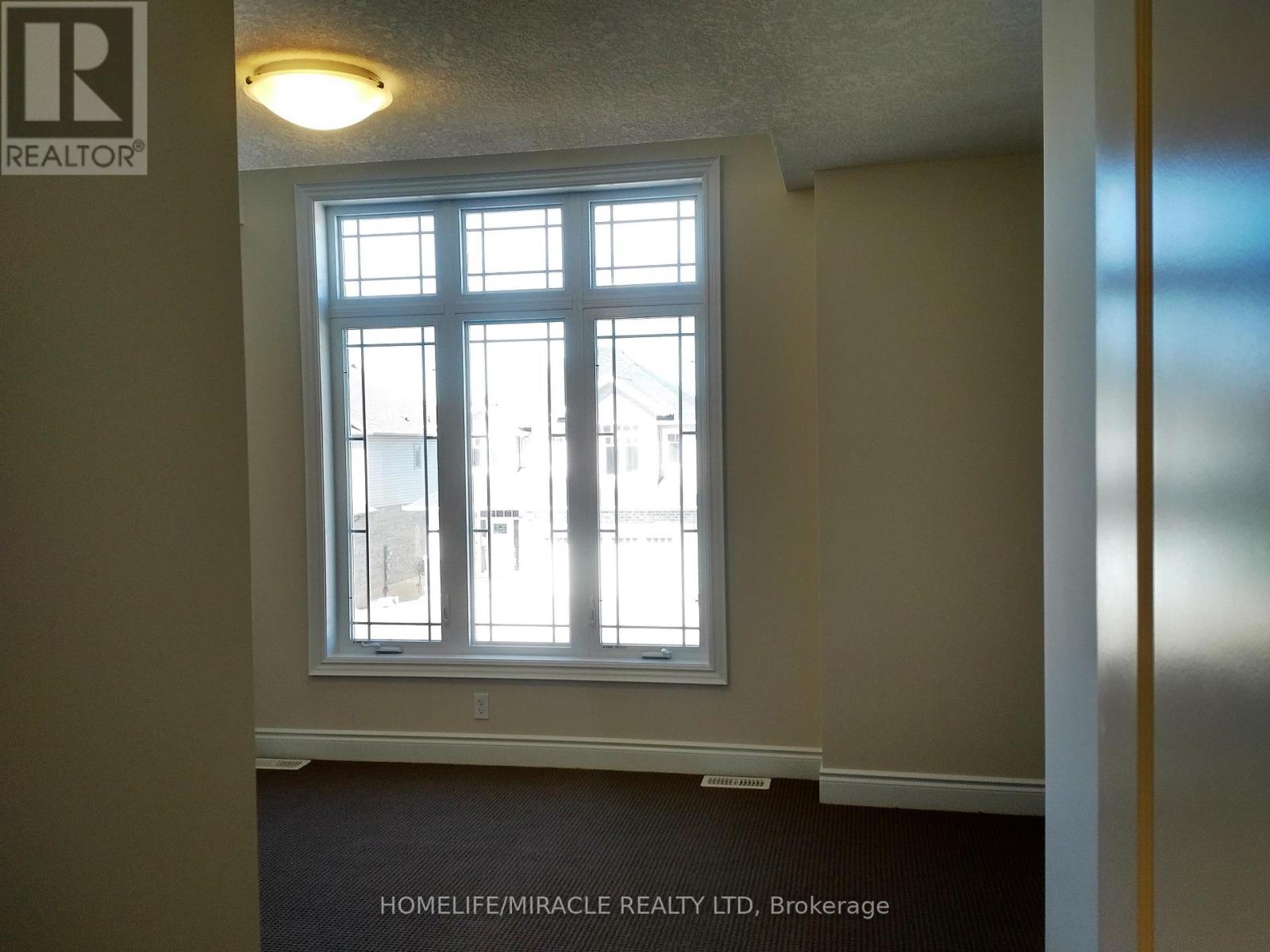 2539 Holbrook Drive, London South, Ontario  N6M 0E8 - Photo 13 - X12546650