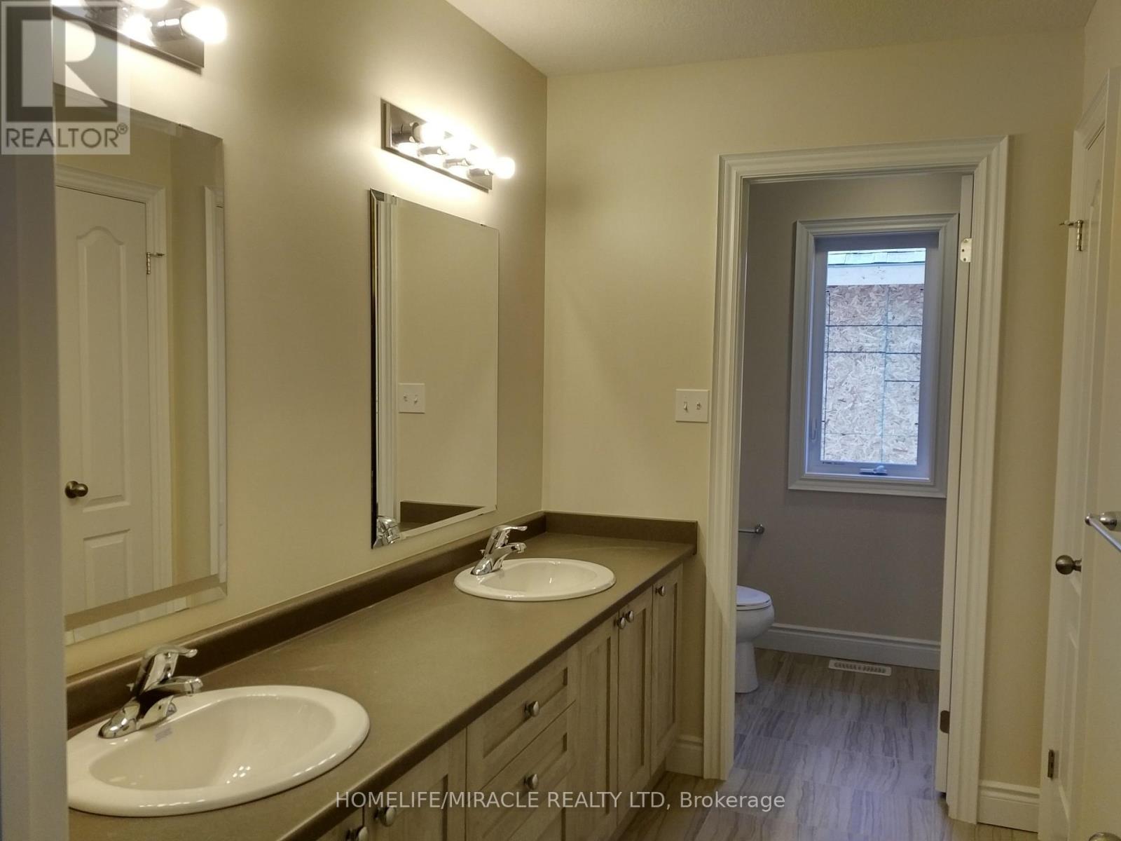 2539 Holbrook Drive, London South, Ontario  N6M 0E8 - Photo 15 - X12546650