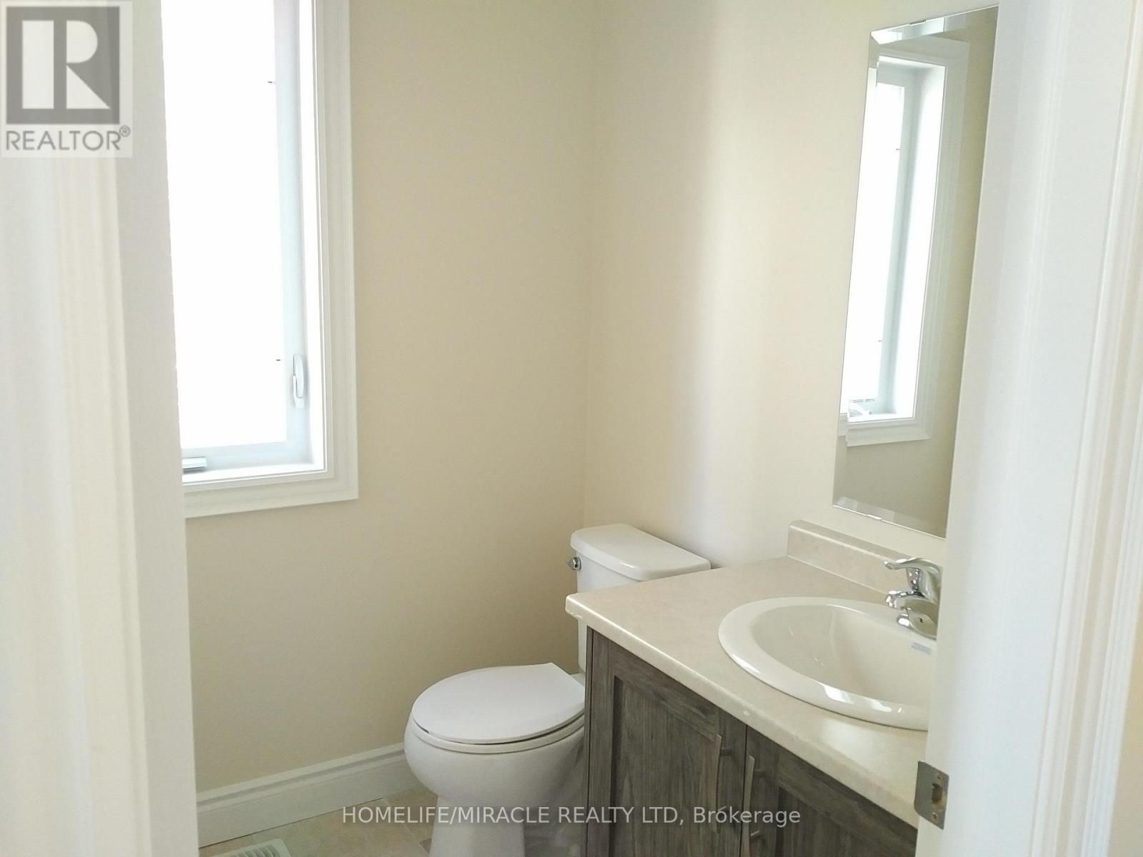 2539 Holbrook Drive, London South, Ontario  N6M 0E8 - Photo 7 - X12546650