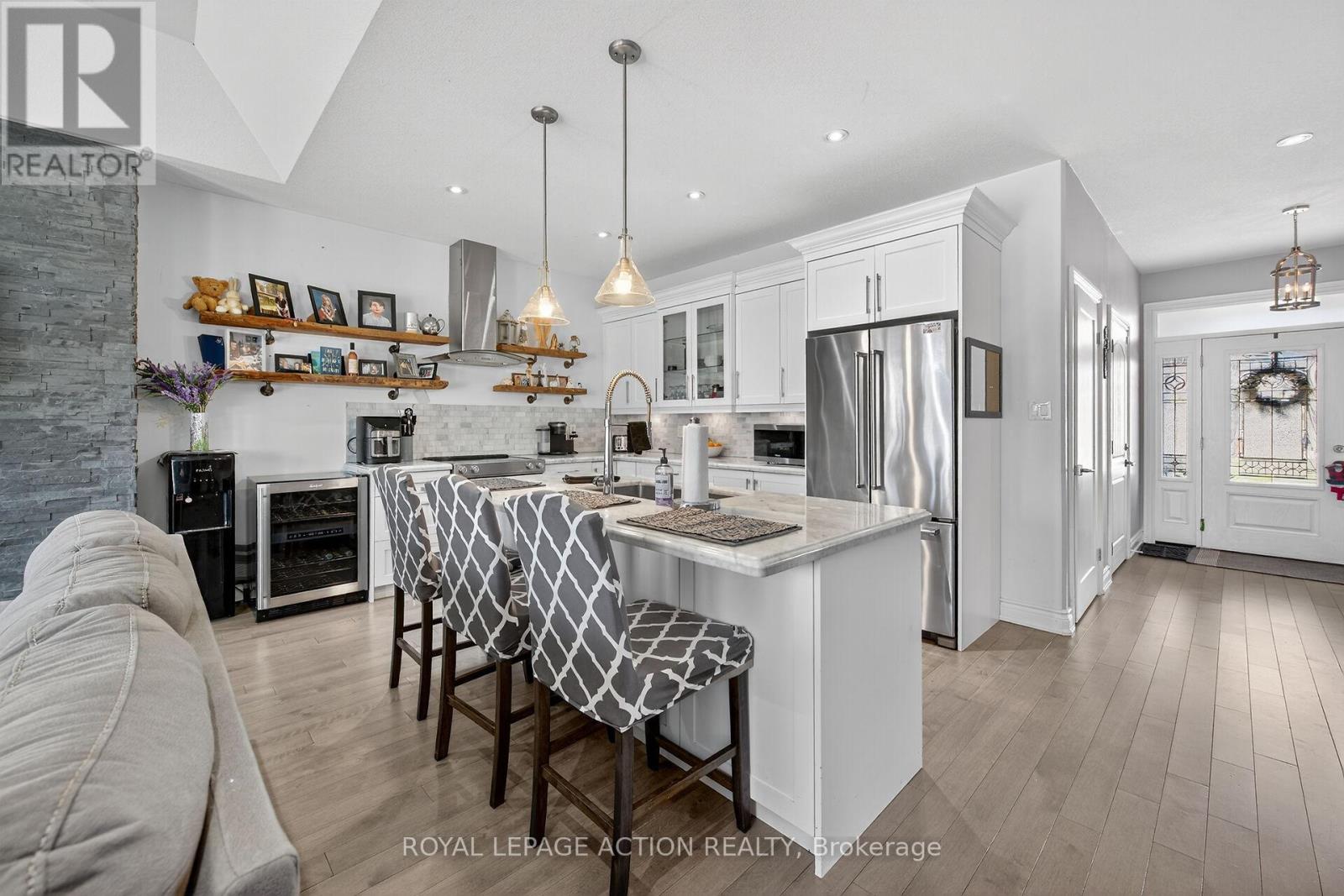 11 Jong Street, Norfolk, Ontario  N0E 1Y0 - Photo 11 - X12546660