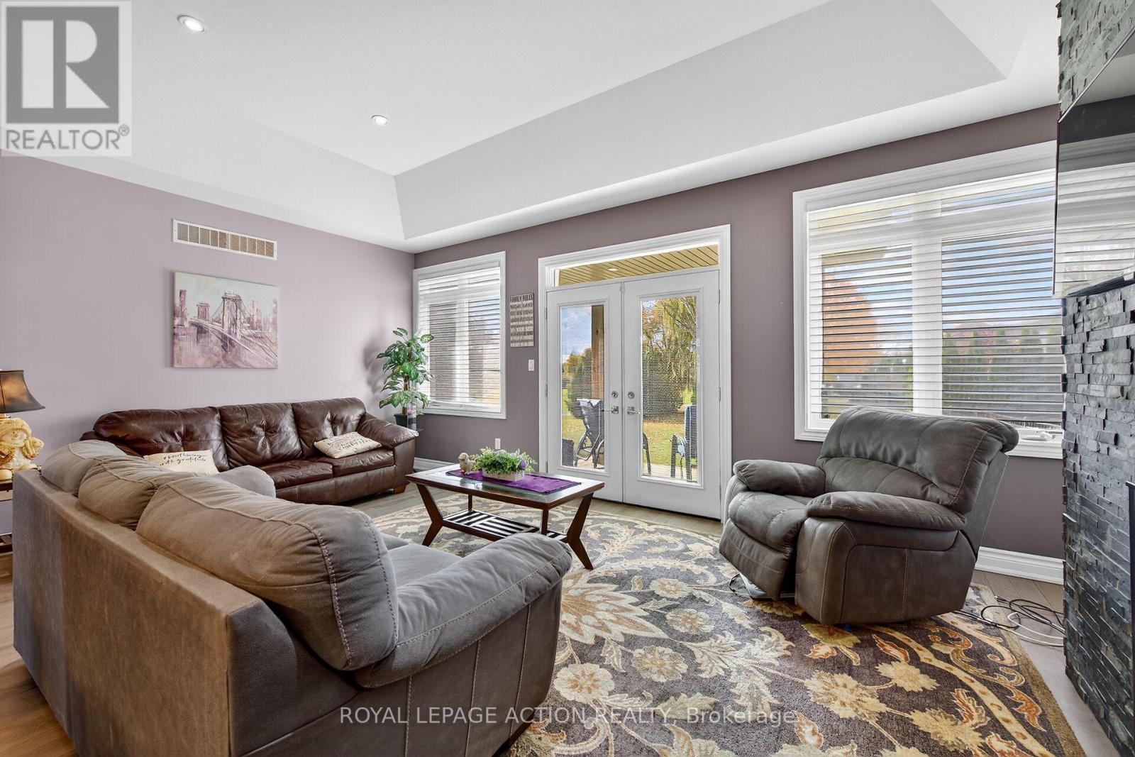 11 Jong Street, Norfolk, Ontario  N0E 1Y0 - Photo 13 - X12546660