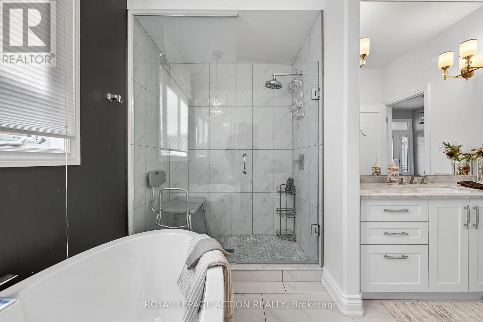 11 Jong Street, Norfolk, Ontario  N0E 1Y0 - Photo 22 - X12546660