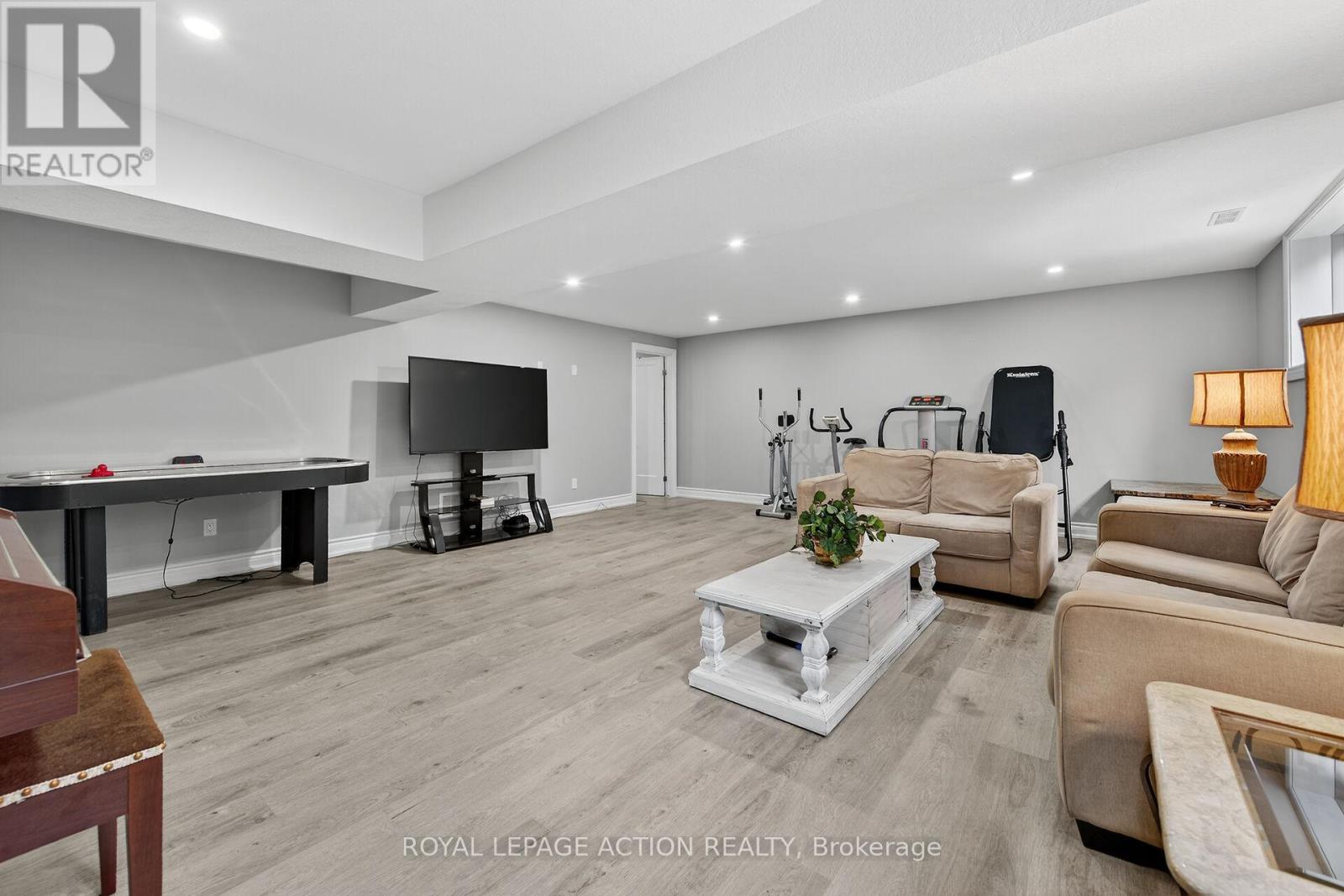 11 Jong Street, Norfolk, Ontario  N0E 1Y0 - Photo 26 - X12546660