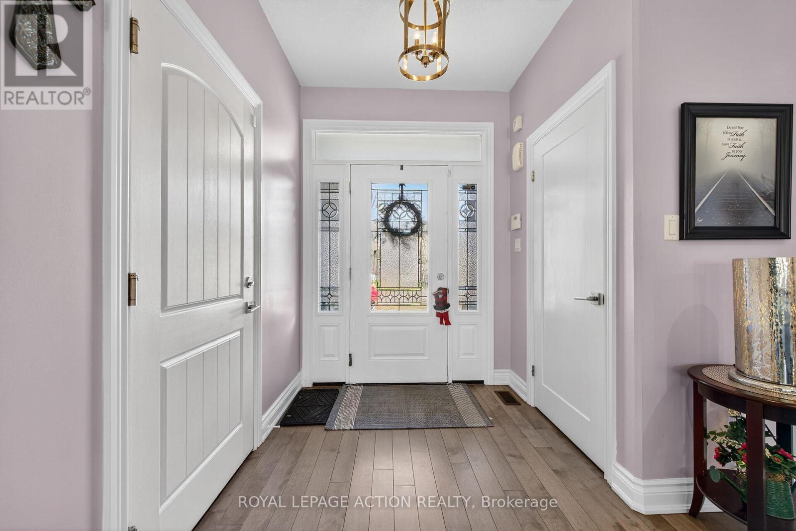 11 Jong Street, Norfolk, Ontario  N0E 1Y0 - Photo 6 - X12546660