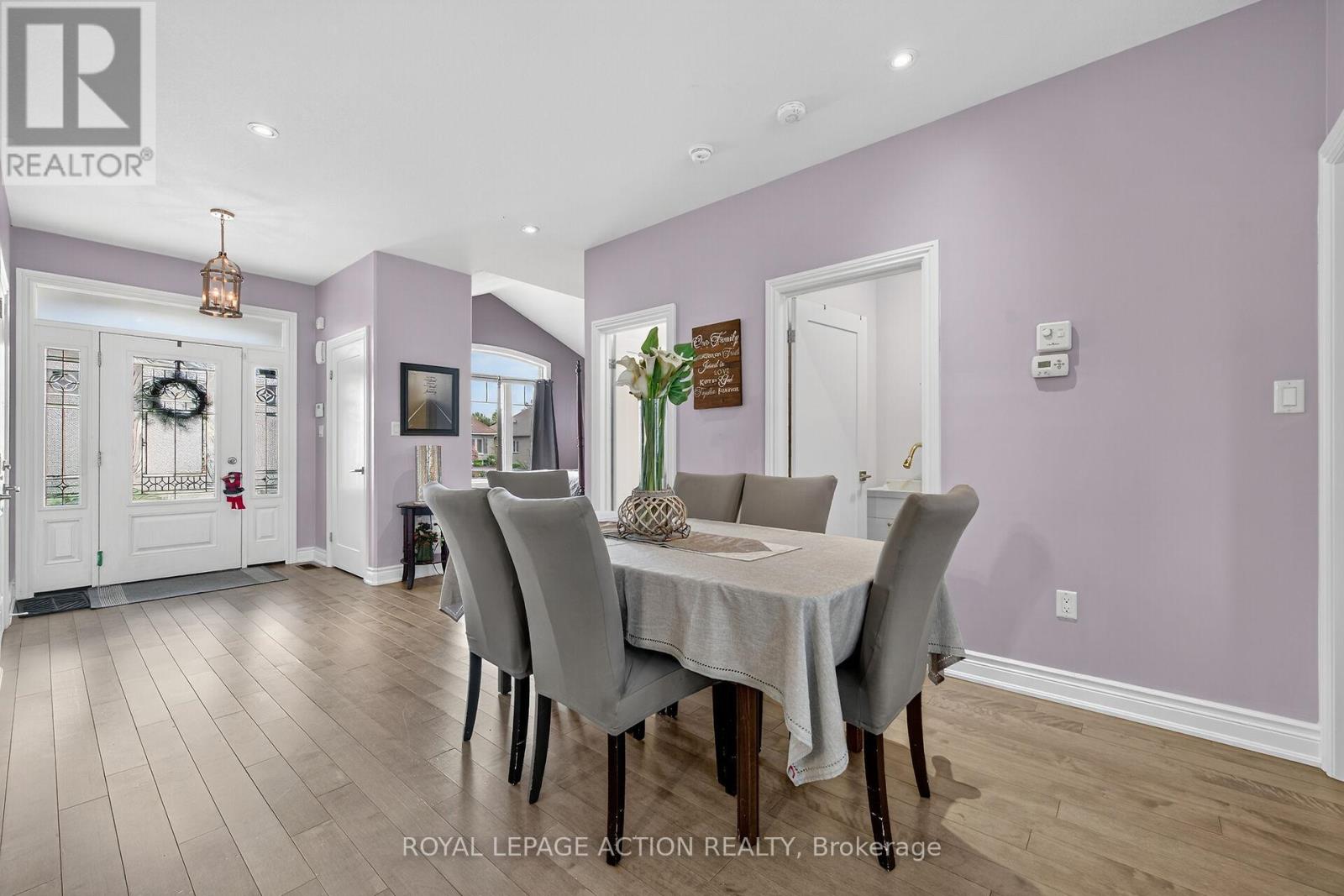 11 Jong Street, Norfolk, Ontario  N0E 1Y0 - Photo 7 - X12546660