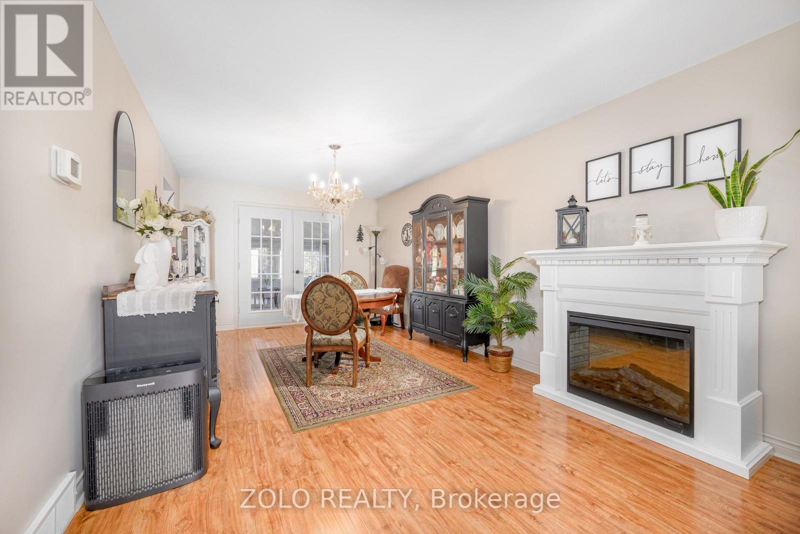 32 Andrew Drive, Kawartha Lakes, Ontario  K9V 5W6 - Photo 12 - X12546728