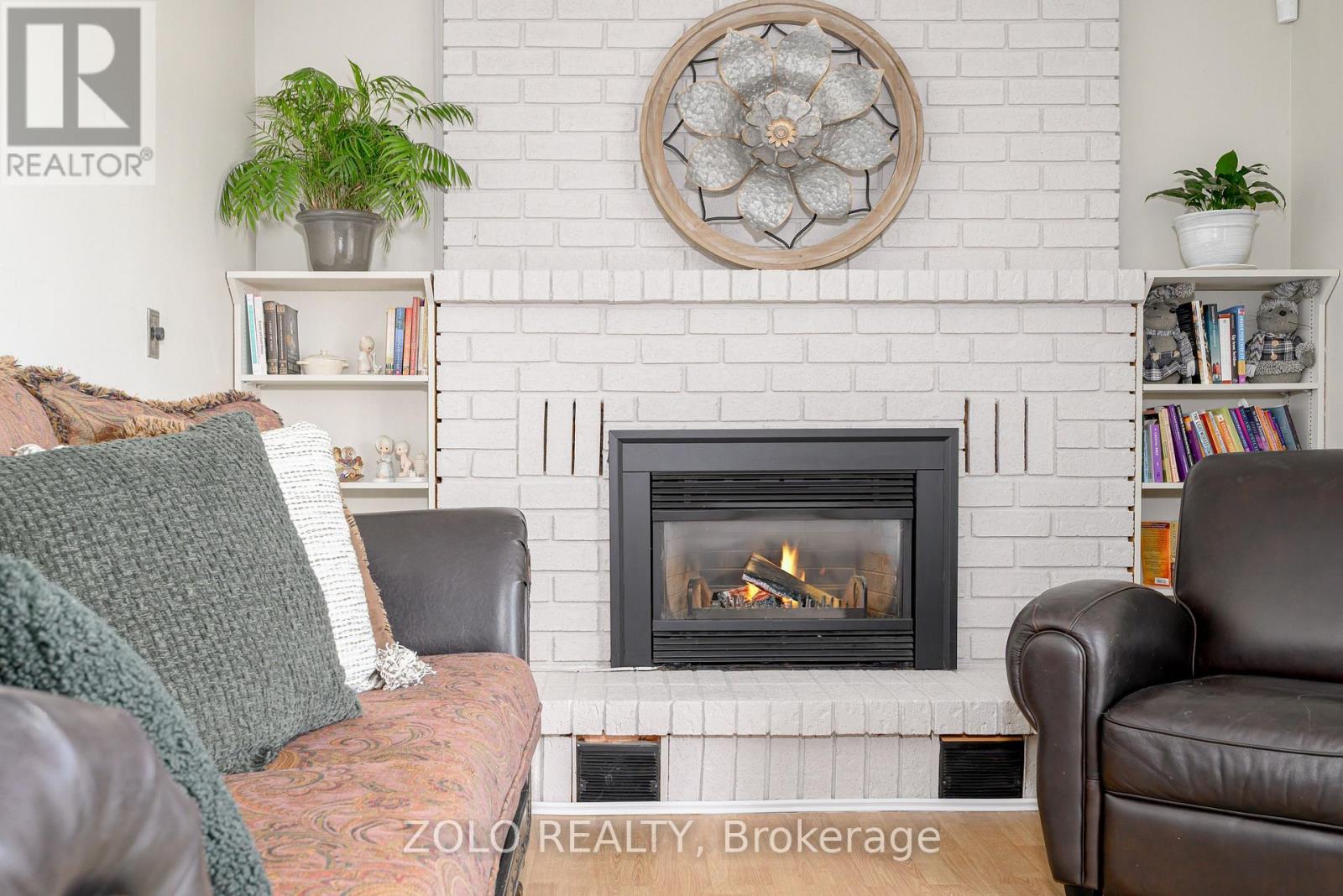 32 Andrew Drive, Kawartha Lakes, Ontario  K9V 5W6 - Photo 21 - X12546728