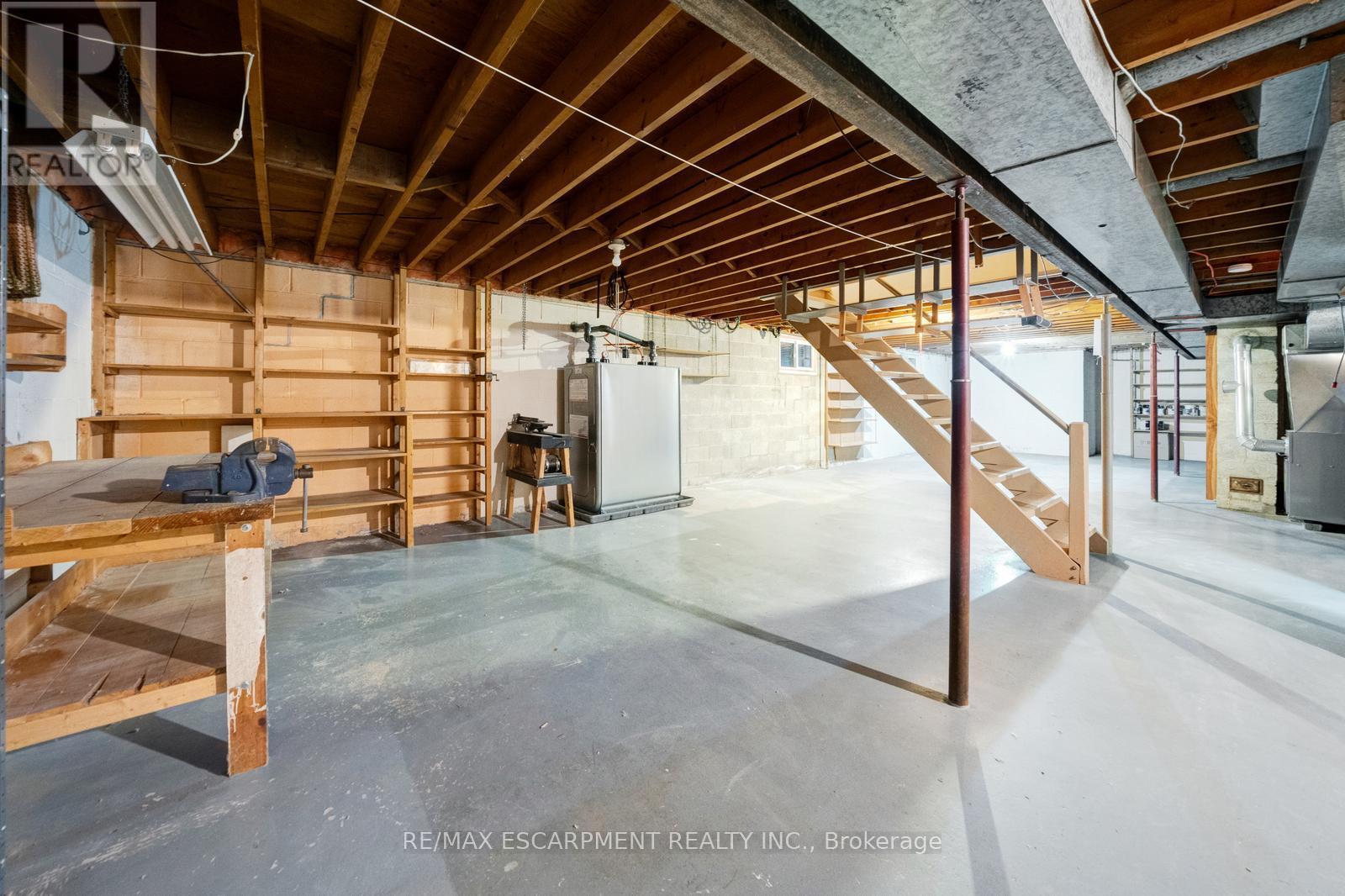 8 Fawell Avenue, St. Catharines, Ontario  L2S 2V4 - Photo 25 - X12546734