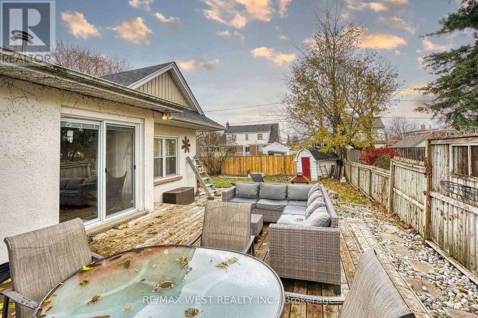 16 First Street W, Woolwich, Ontario  N3B 1H1 - Photo 14 - X12546804