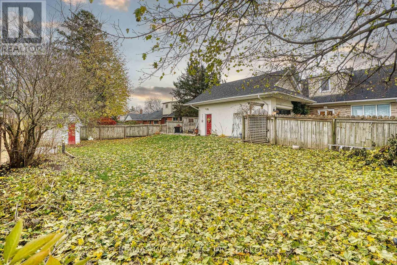 16 First Street W, Woolwich, Ontario  N3B 1H1 - Photo 16 - X12546804