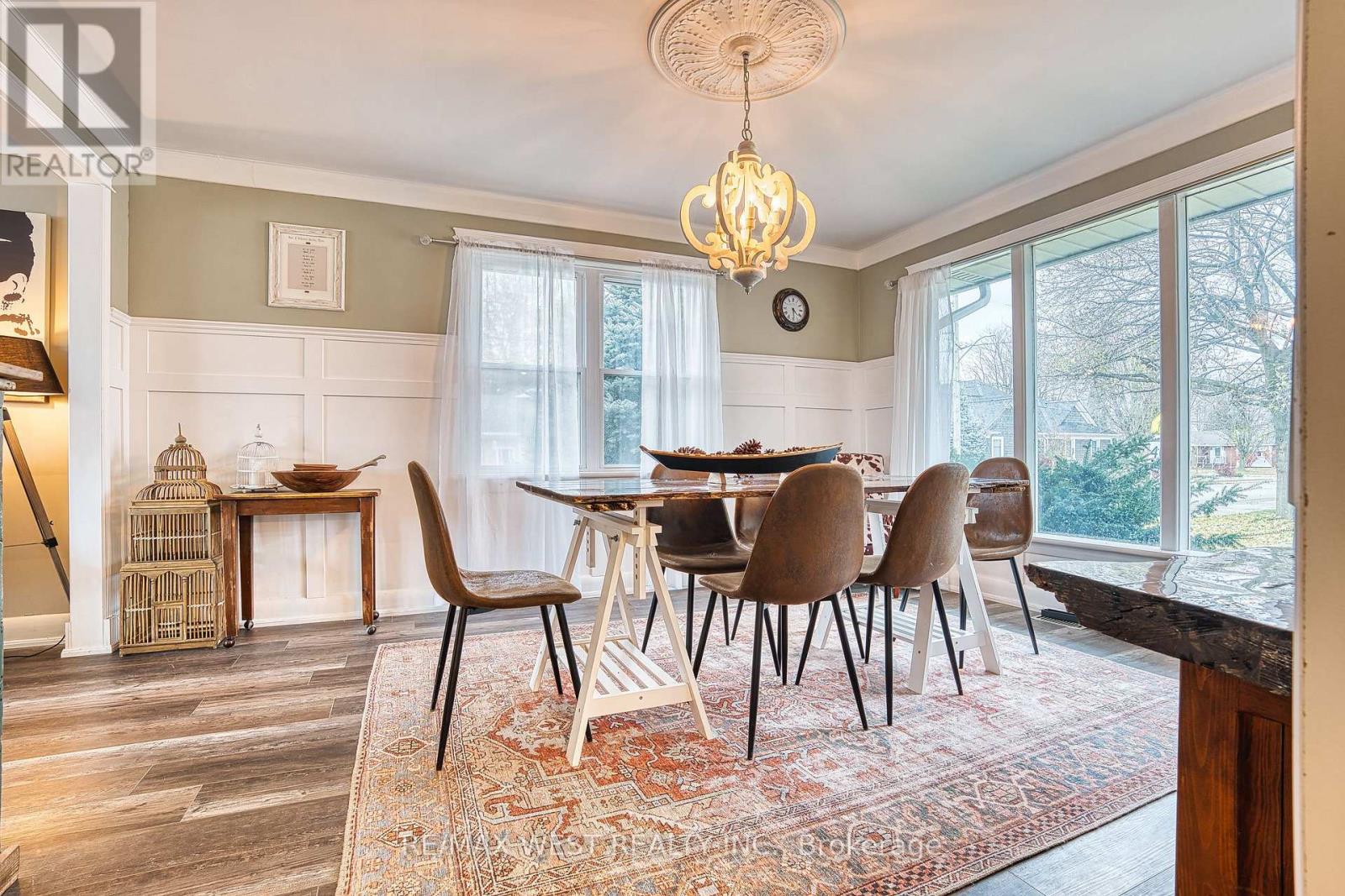 16 First Street W, Woolwich, Ontario  N3B 1H1 - Photo 5 - X12546804