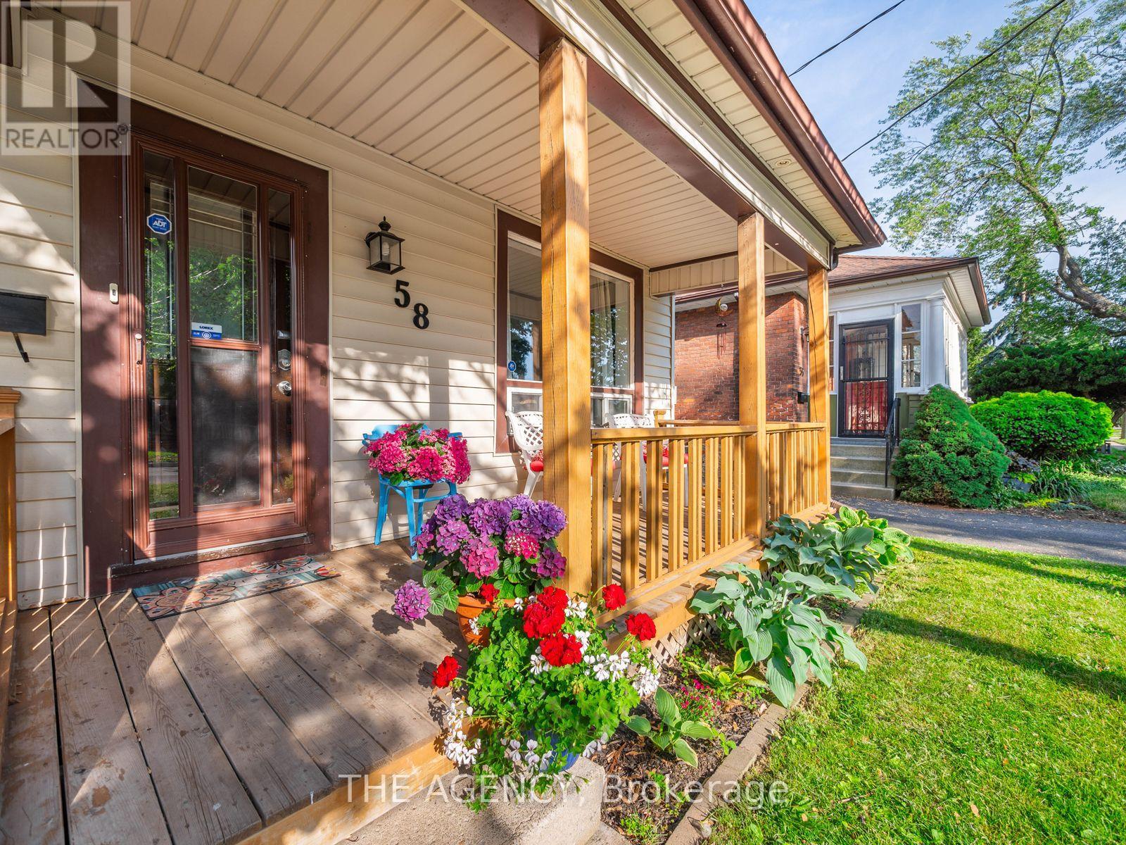 58 Woodland Avenue, St. Catharines, Ontario  L2R 5A3 - Photo 12 - X12546826