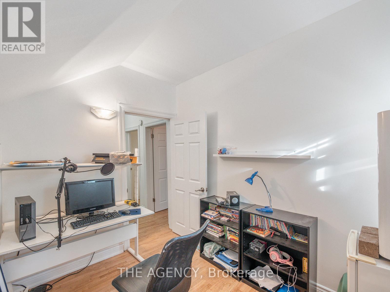 58 Woodland Avenue, St. Catharines, Ontario  L2R 5A3 - Photo 33 - X12546826