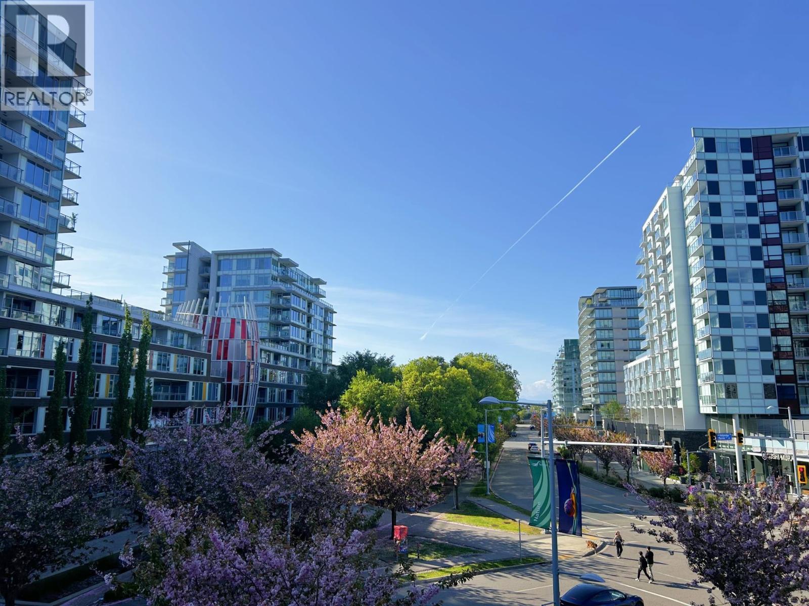 317 7468 LANSDOWNE ROAD, Richmond, British Columbia