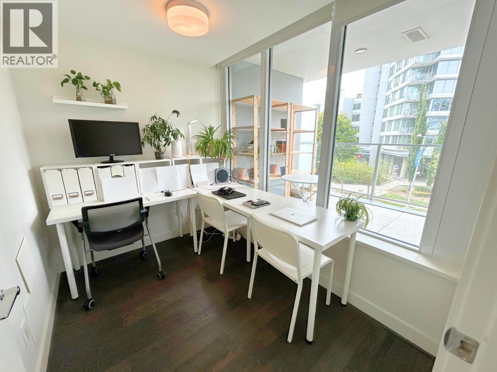 317 7468 Lansdowne Road, Richmond, British Columbia  V7C 0B7 - Photo 2 - R3067559