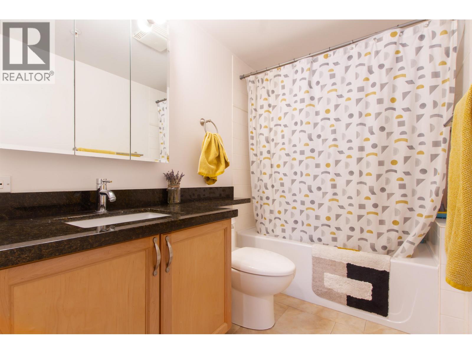 310 1466 Pemberton Avenue, Squamish, British Columbia V8B 0K1 - Photo 16 - R3067565