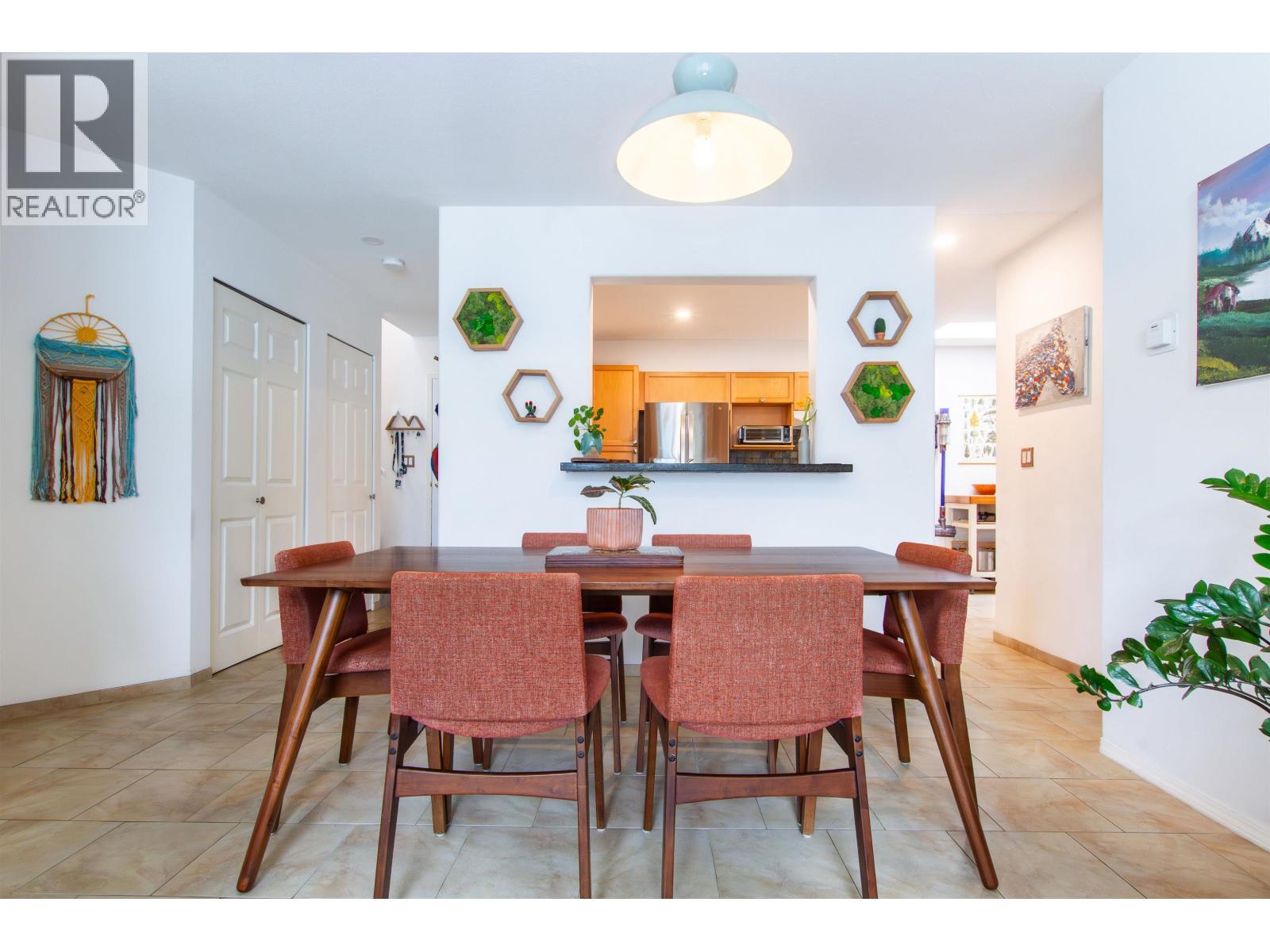 310 1466 Pemberton Avenue, Squamish, British Columbia V8B 0K1 - Photo 6 - R3067565