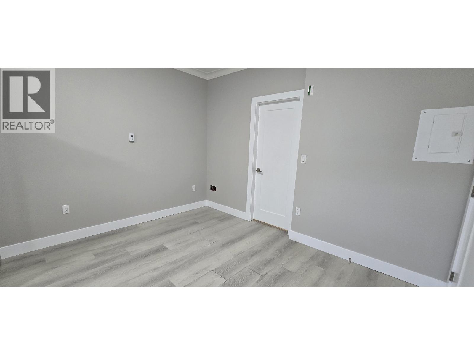 919 Runnymede Avenue, Coquitlam, British Columbia  V3J 2V3 - Photo 7 - R3067572