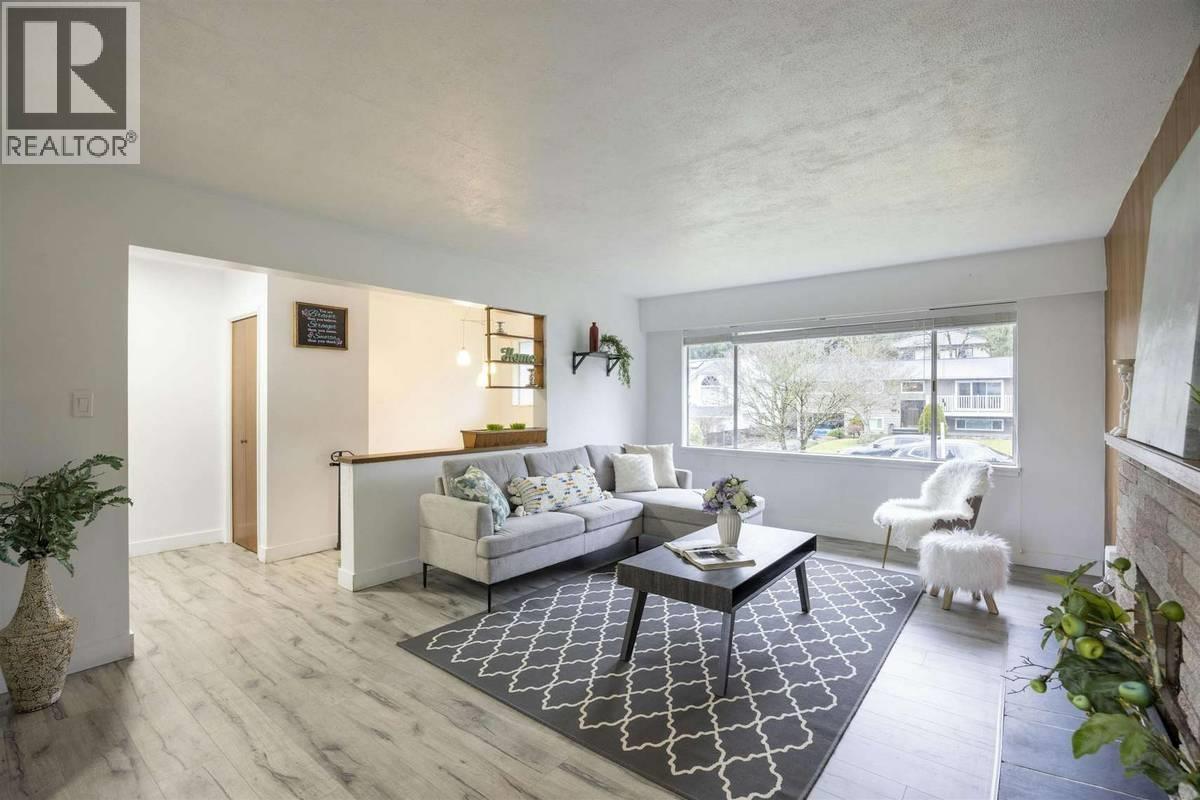 2418 WARRENTON AVENUE, Coquitlam, British Columbia