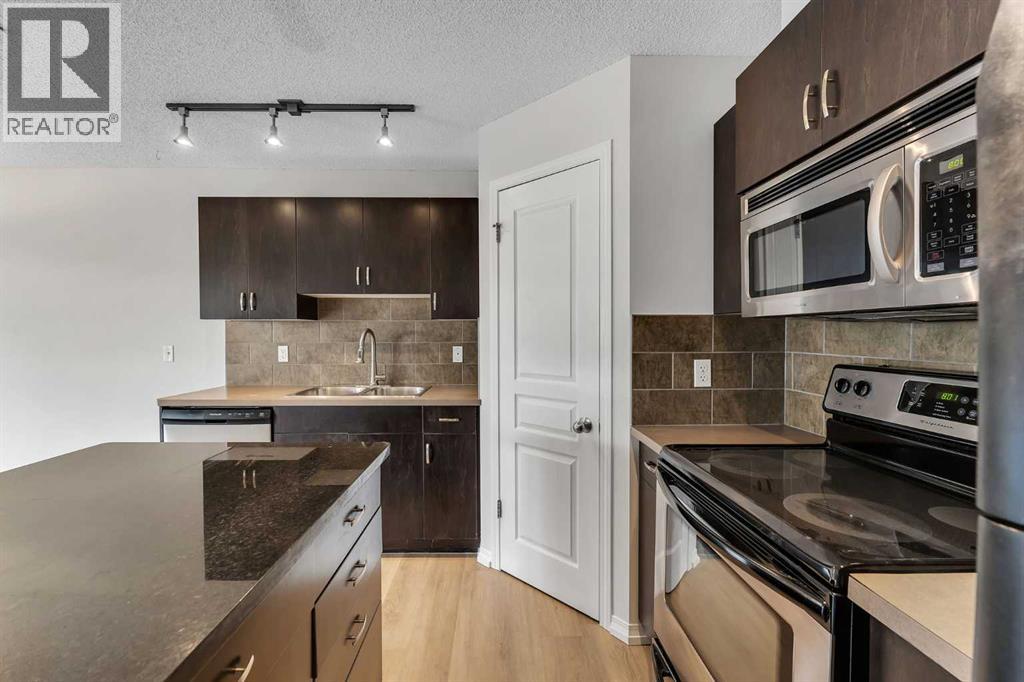 57 Auburn Bay Common Se, Calgary, Alberta  T3M 0M6 - Photo 9 - A2240452