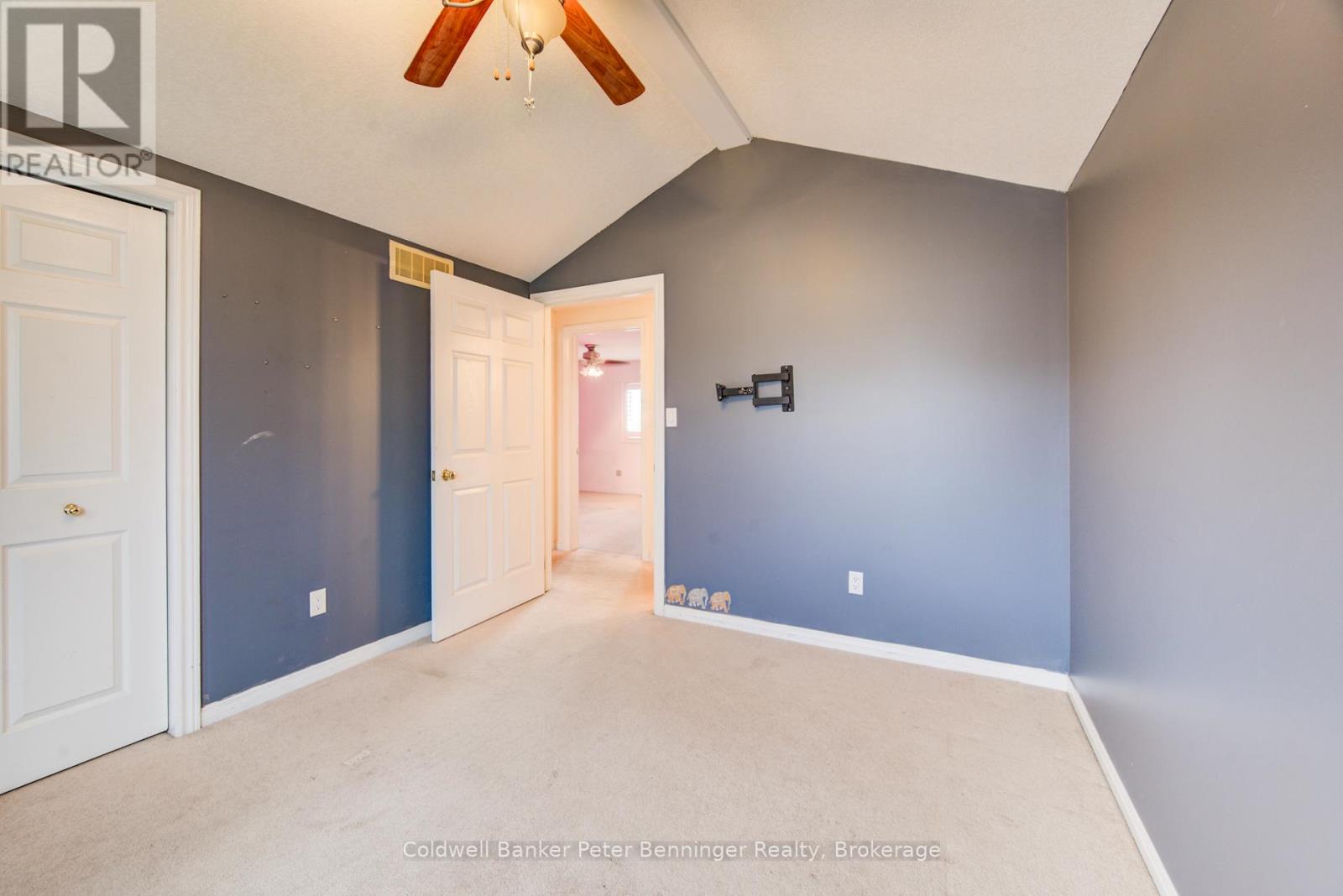 142 Severn Drive, Guelph, Ontario  N1E 7K5 - Photo 27 - X12546866