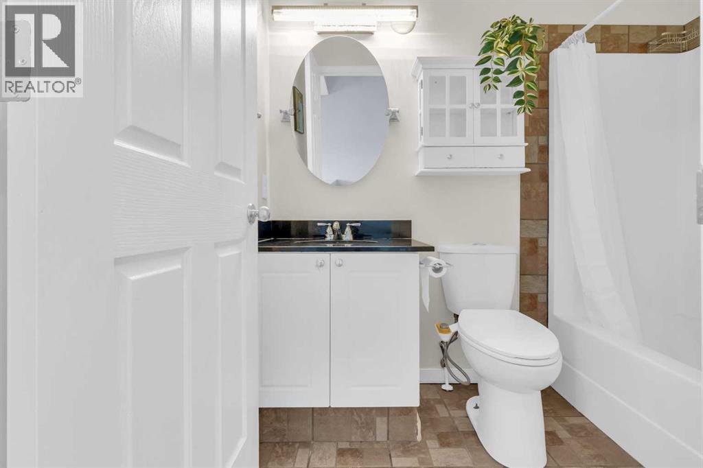 187 Citadel Meadow Grove Nw, Calgary, Alberta  T3G 4K9 - Photo 27 - A2261705