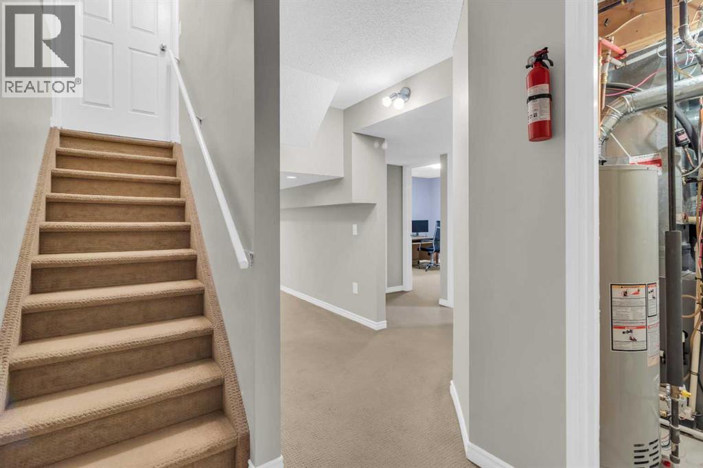 187 Citadel Meadow Grove Nw, Calgary, Alberta  T3G 4K9 - Photo 13 - A2261705