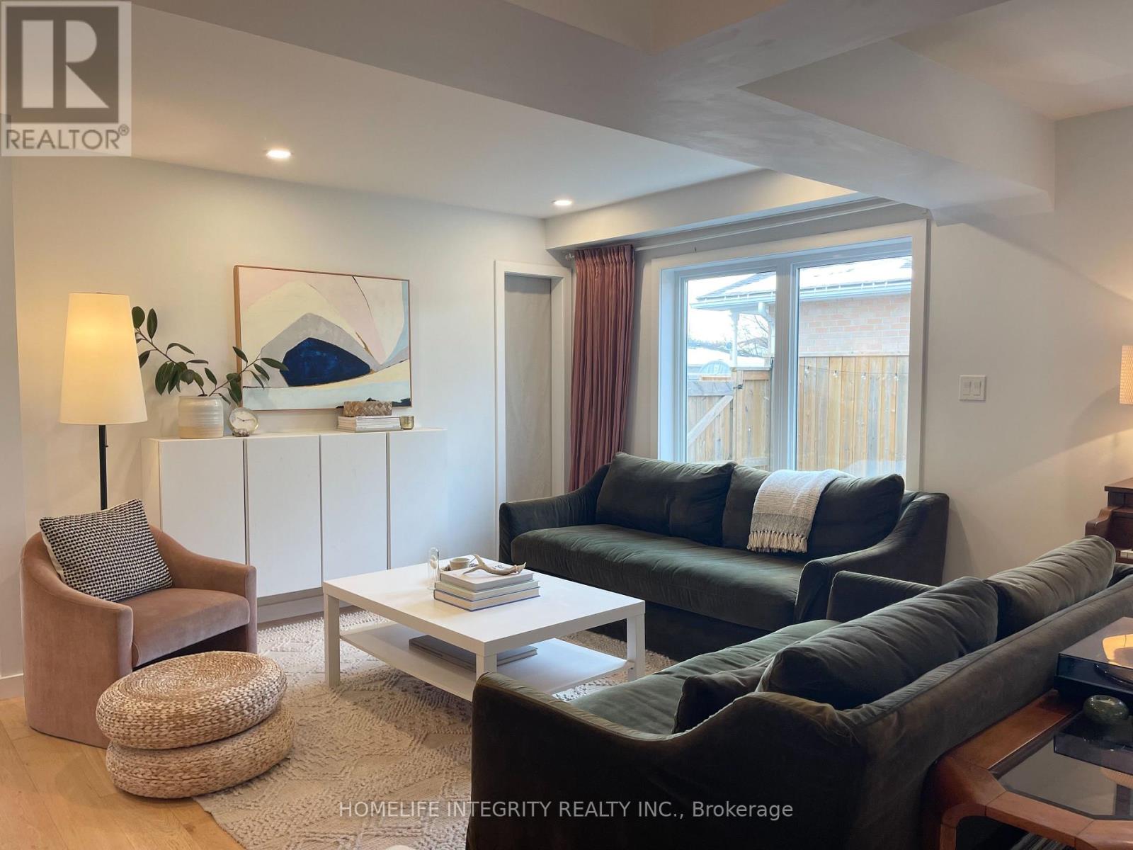 180 Beattie Avenue, New Tecumseth, Ontario  L9R 1C1 - Photo 9 - N12545964