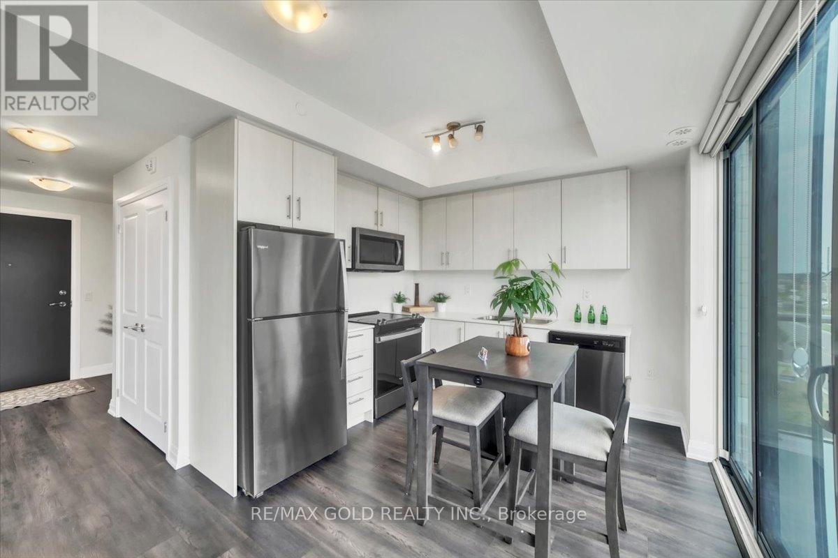 307 - 95 Attmar Drive, Brampton, Ontario  L6P 0Y6 - Photo 12 - W12546716