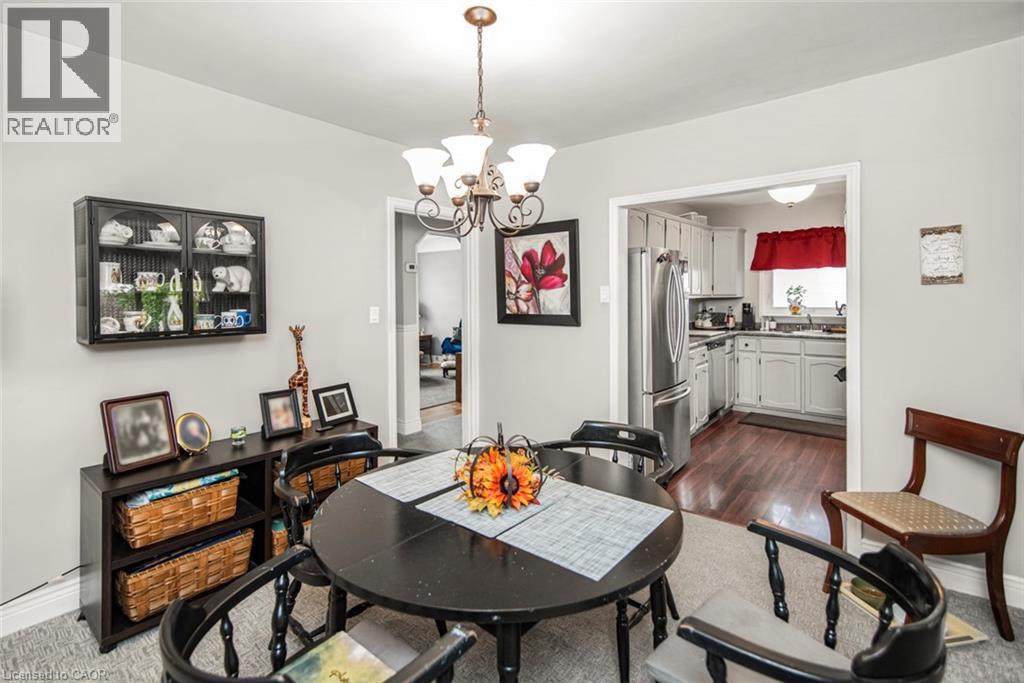 199 East 21st Street, Hamilton, Ontario L8V 2T6 - Photo 9 - 40788422