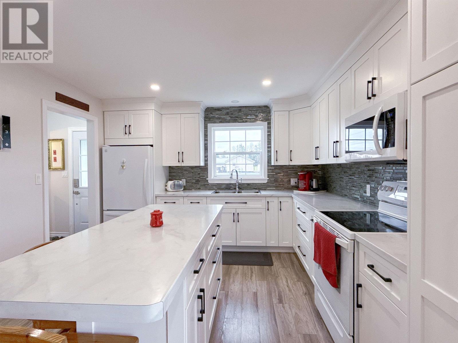 4342 48 Road, Cardigan Head, Prince Edward Island C0A 1G0 - Photo 10 - 202528023