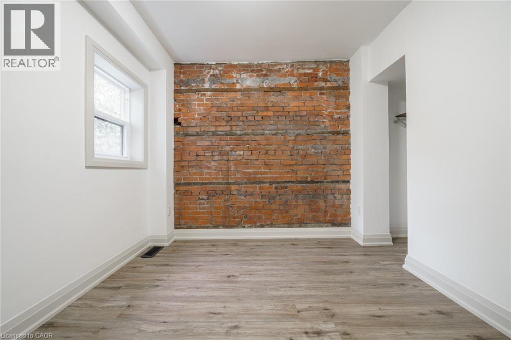 105 Aikman Avenue, Hamilton, Ontario L8M 1R1 - Photo 12 - 40788245